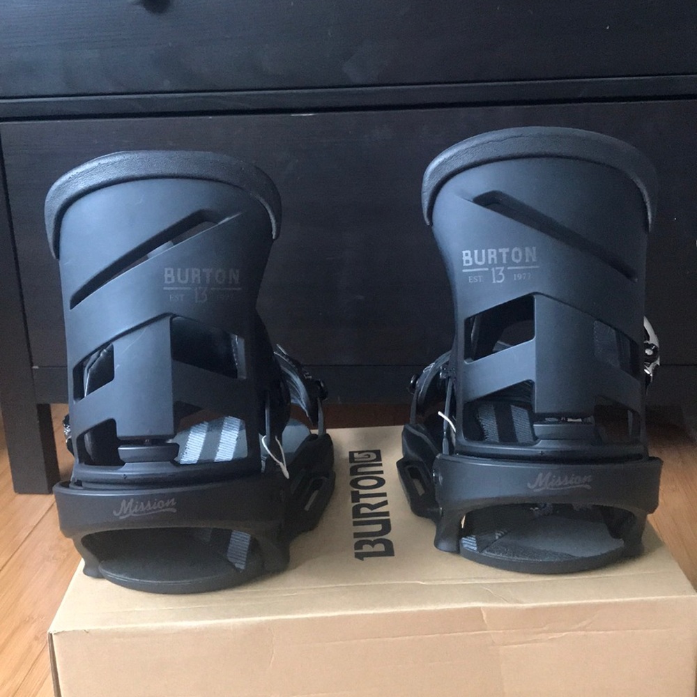 Burton Mission EST 2016 snowboard bindings - Picture 2 of 3
